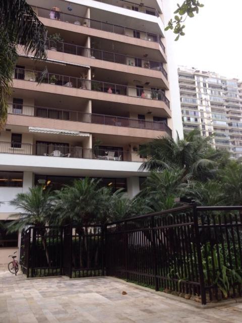 Lindo Apartamento Na Barra Da Tijuca *